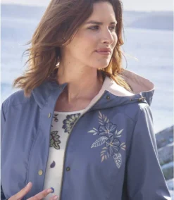 Women's Blue Parka-Style Windbreaker -Featured Women's Clothing Stores 13b3afd916aa24c5ed1927fabd2b030e