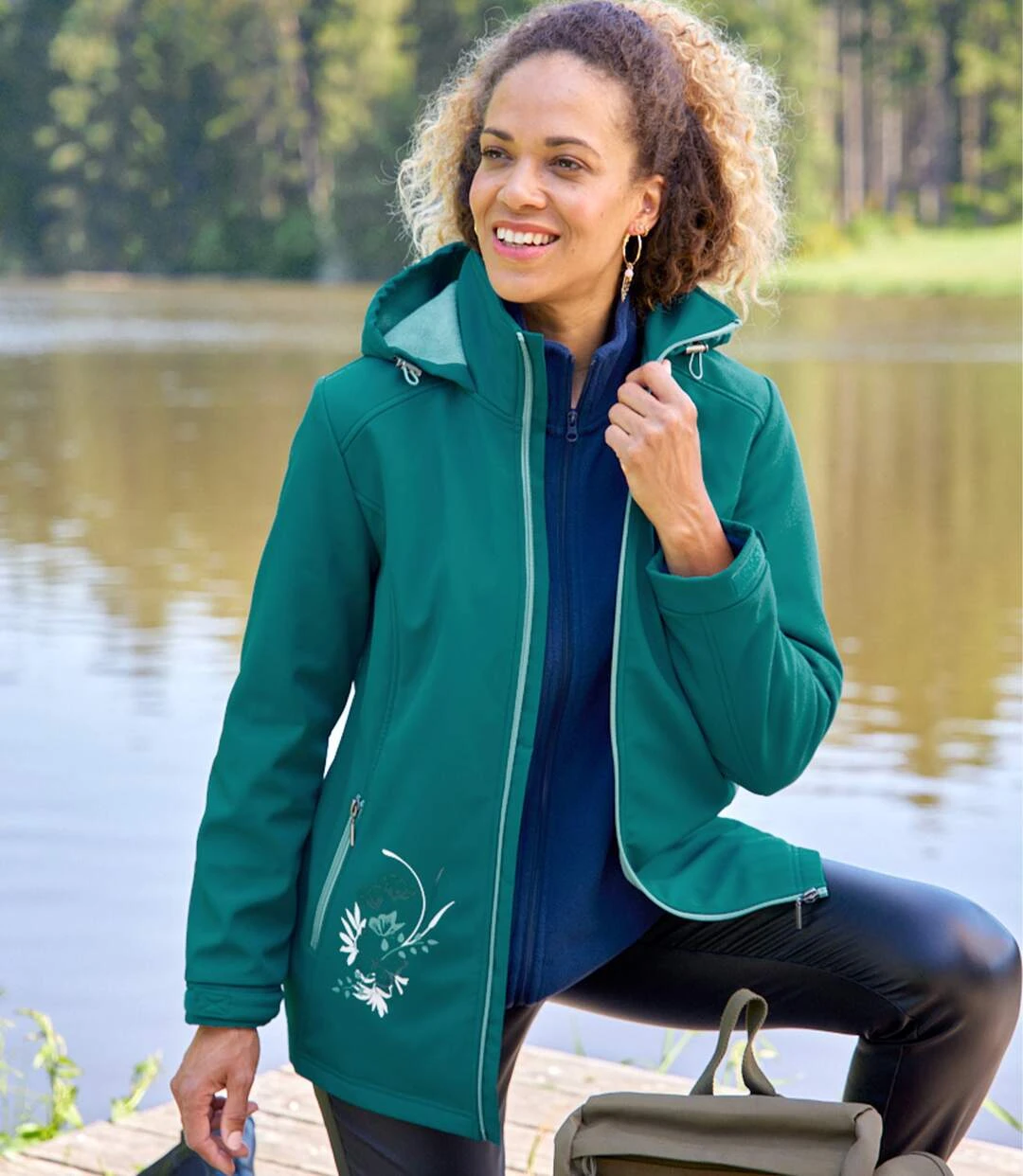 Women's Green Softshell Jacket 4 Women's Green Softshell Jacket - Image 4